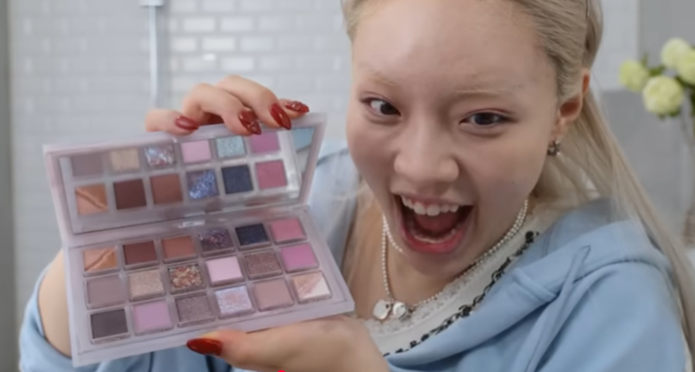 Huda Beauty ROSE QUARTZ アイシャドウパレット
